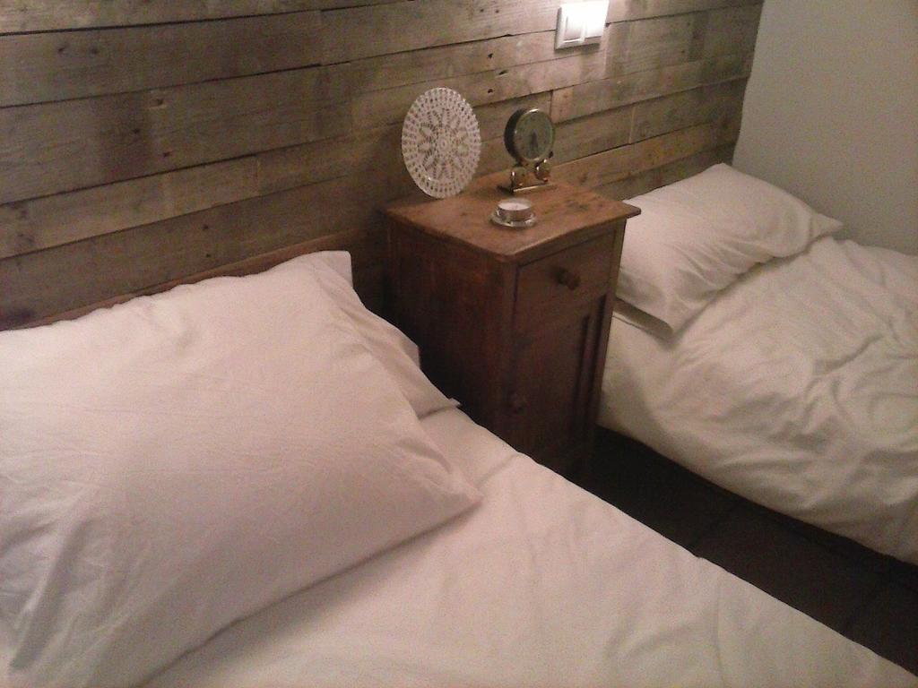 Hostal Royuela المظهر الخارجي الصورة